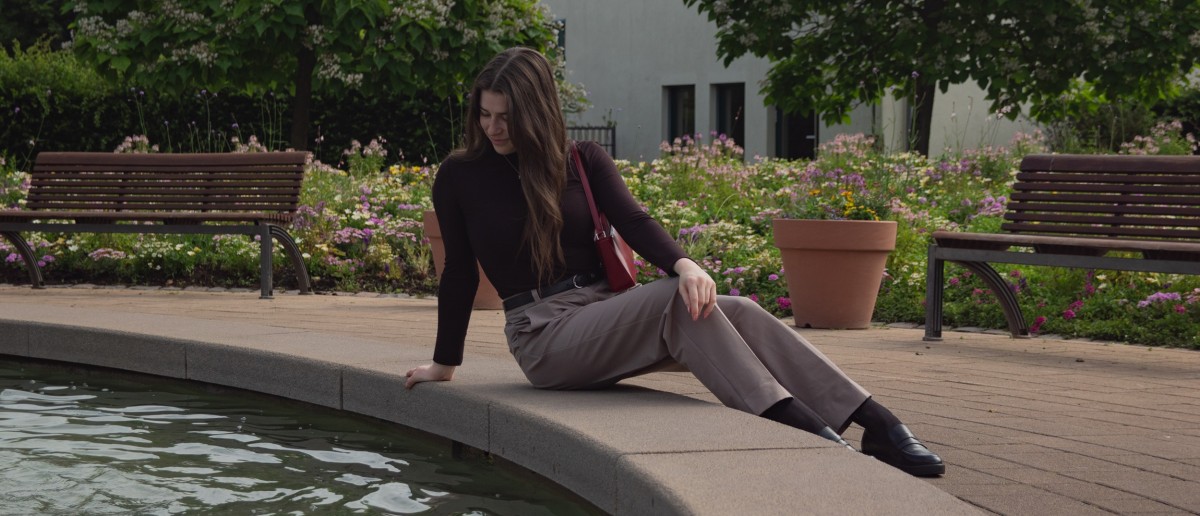 Tragebild_Saskia_04_Header_highres